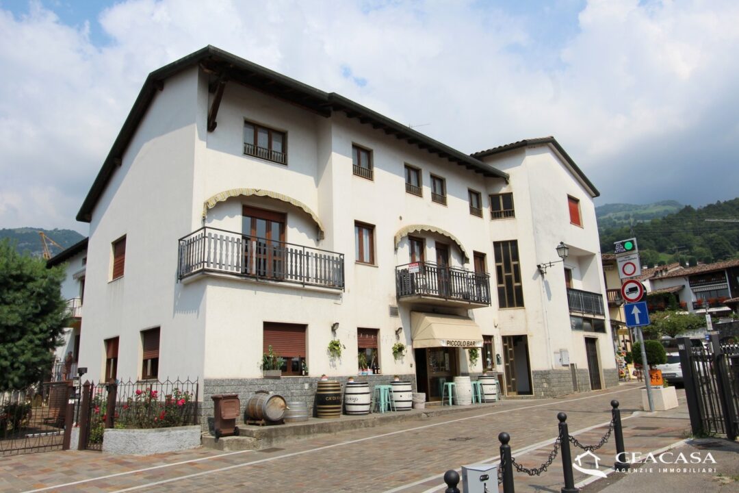 Bilocale al primo piano