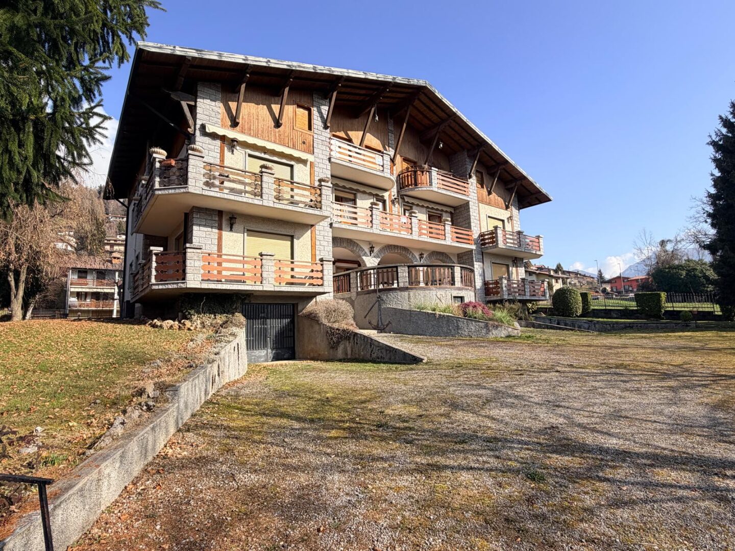 Bilocale ad Ombregno