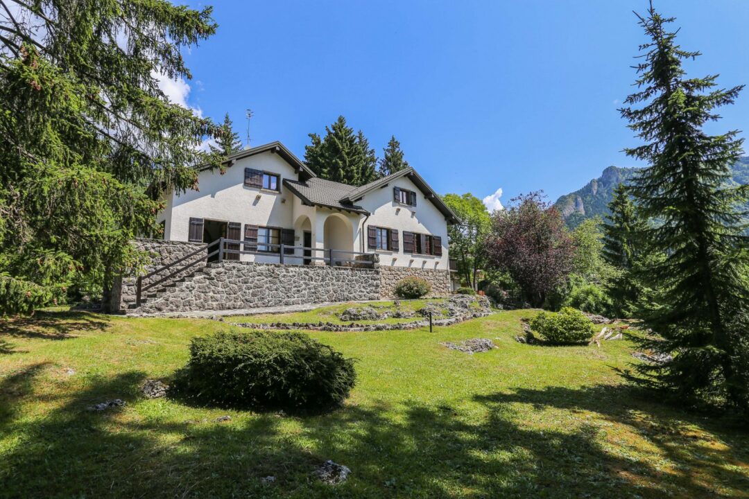 Villa singola con parco